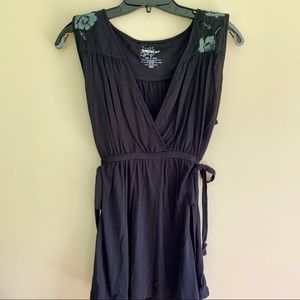 Embroidered Sleeveless Top